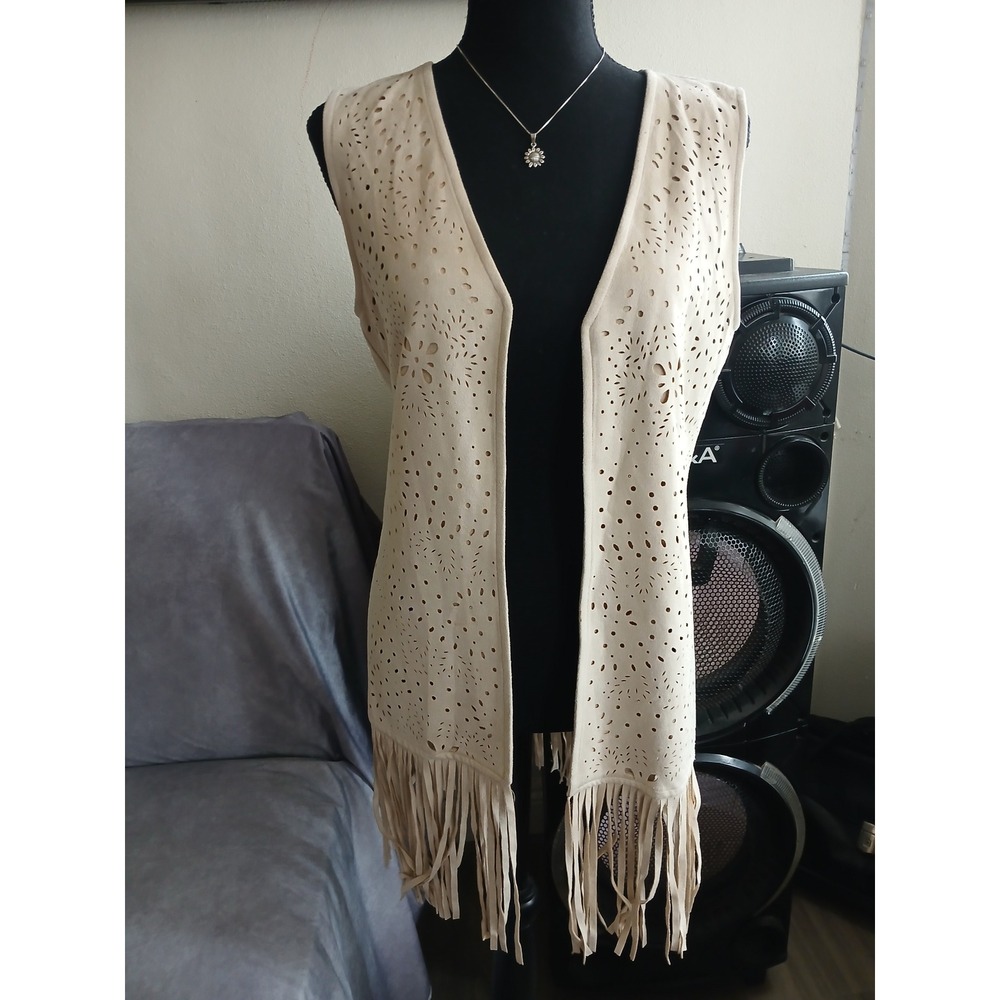 Paris Hues Beige Faux Suede Laser Cut Fringe Boho Open Front Vest Small